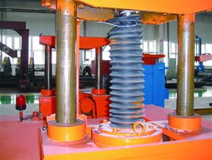 滾珠(zhū)絲杠升(shēng)降機使(shi)用現場(chǎng)