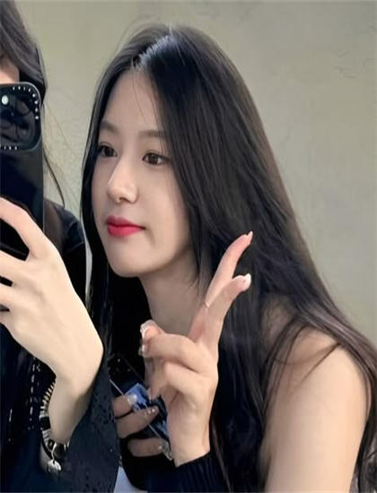 周杰伦玩lol视频-女人迈开腿让男生拔萝卜视频